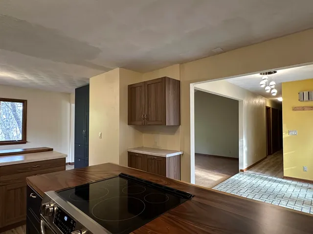 $589,900 | 3919 East Mustang Court, Milton, WI 53563