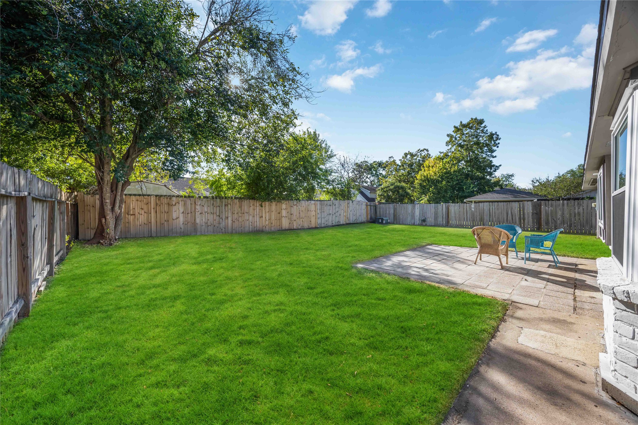 12119 Spring Grove Drive Houston, TX 77099 - Photo 28 of 30 a view of yard with trampoline