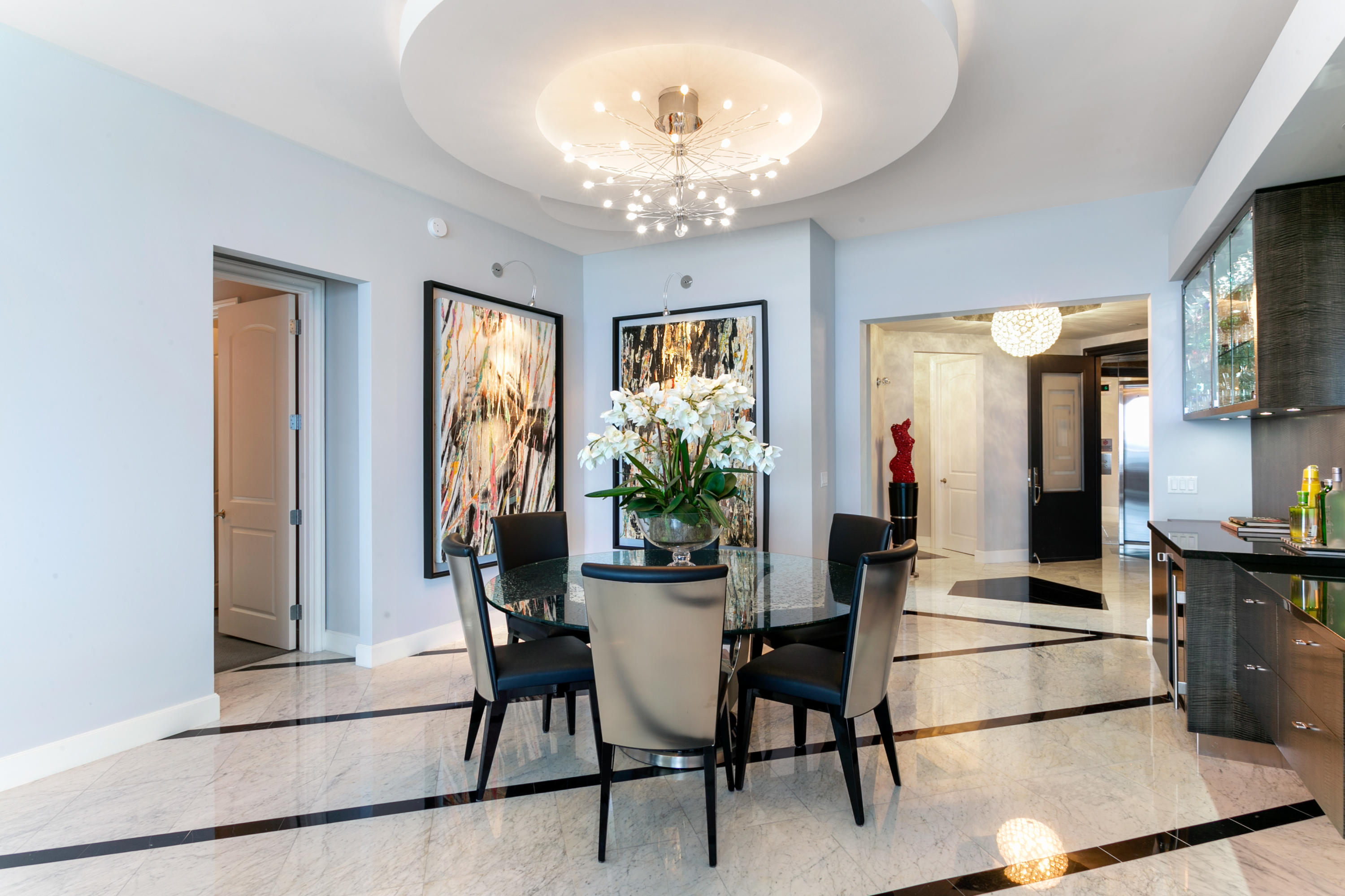 4600 North Ocean Drive, Unit 1901 Riviera Beach, FL 33404 - Photo 16 of 73 Dining Area 2