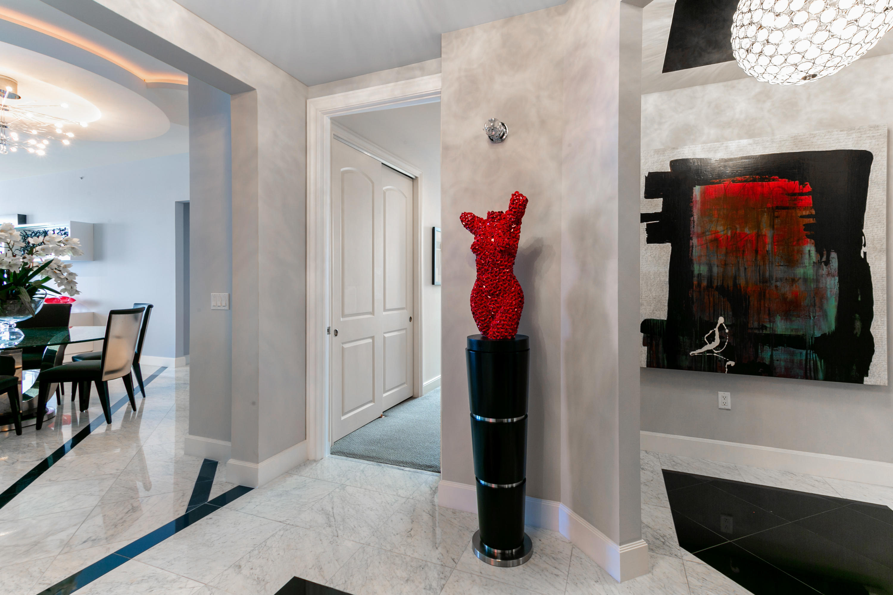 4600 North Ocean Drive, Unit 1901 Riviera Beach, FL 33404 - Photo 18 of 73 Foyer