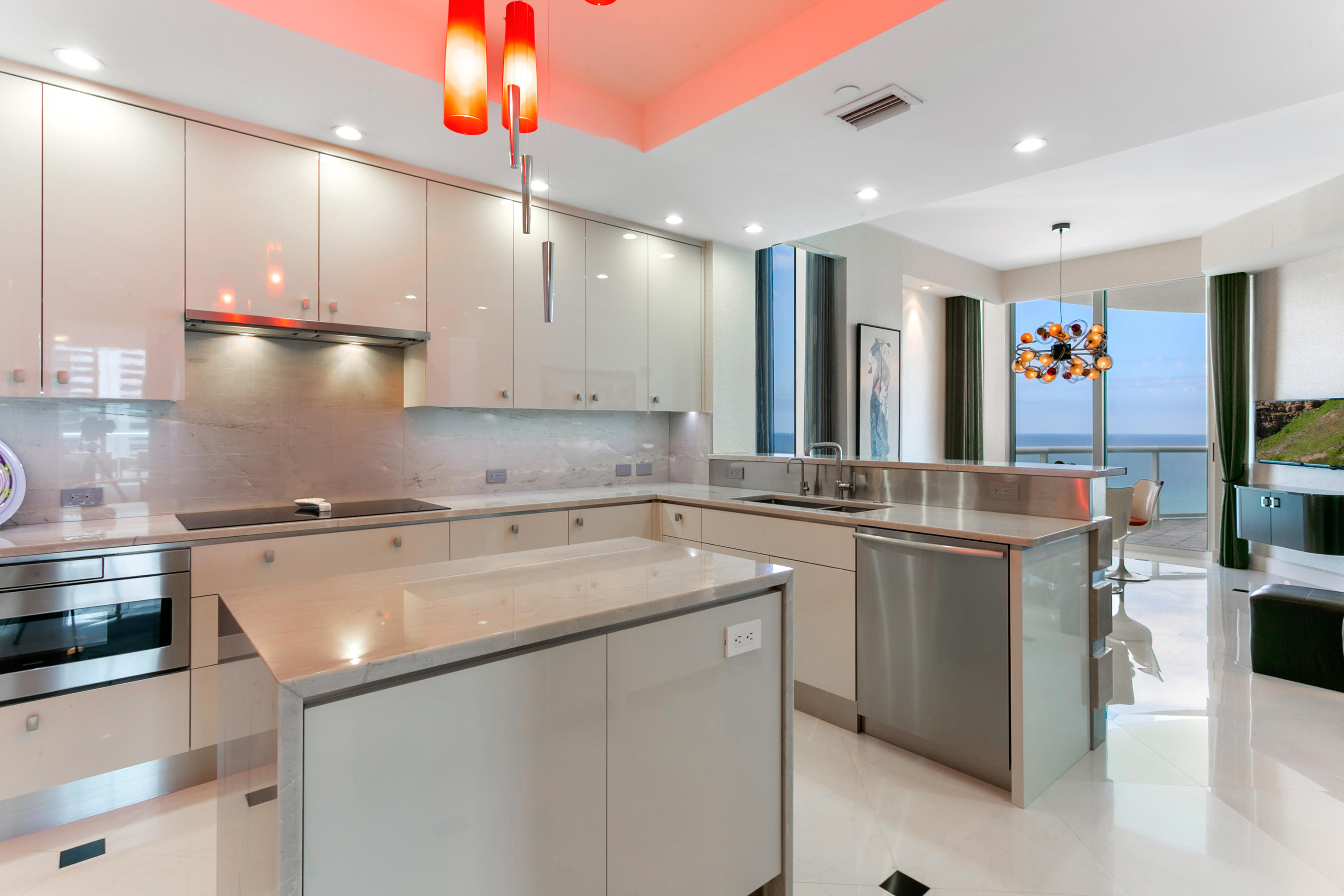 4600 North Ocean Drive, Unit 1901 Riviera Beach, FL 33404 - Photo 20 of 73 Kitchen 2