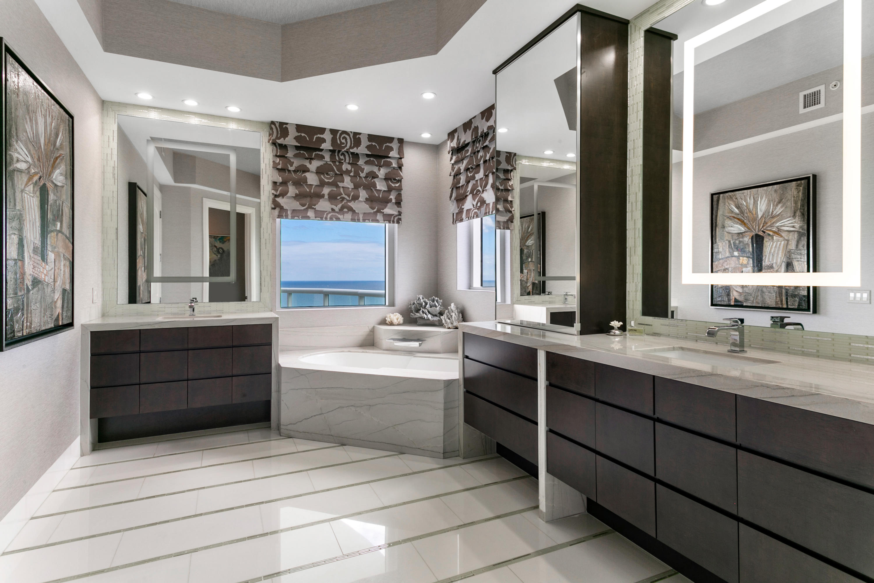 4600 North Ocean Drive, Unit 1901 Riviera Beach, FL 33404 - Photo 34 of 73 Master Bathroom 2