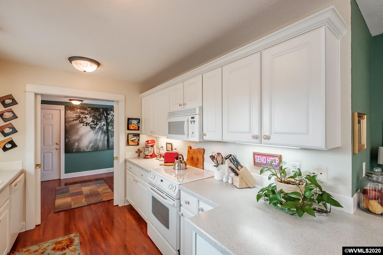 566 Edwards Road South Monmouth, OR 97361 - Photo 21 of 42