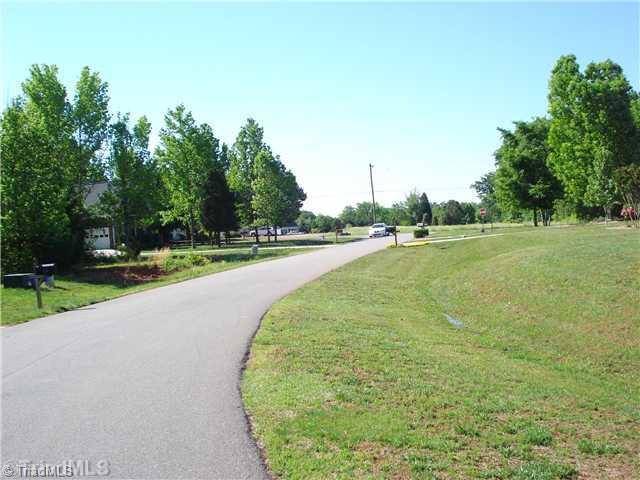 4 Idlewild Road Advance, NC 27006 - Photo 5 of 7 Exterior Front.