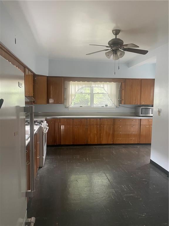 536 Adams Street Rochester, PA 15074 - Photo 9 of 37 Gallery Image 9