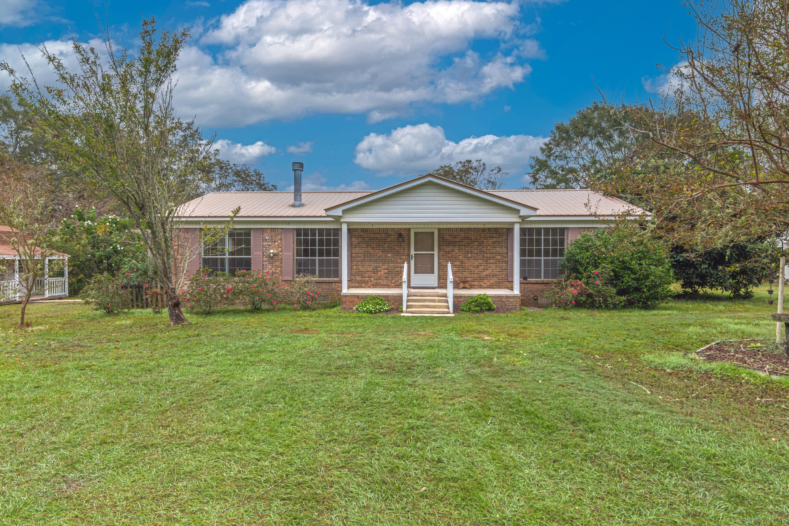 5949 Dairy Road Baker, FL 32531 - Photo 1 of 29