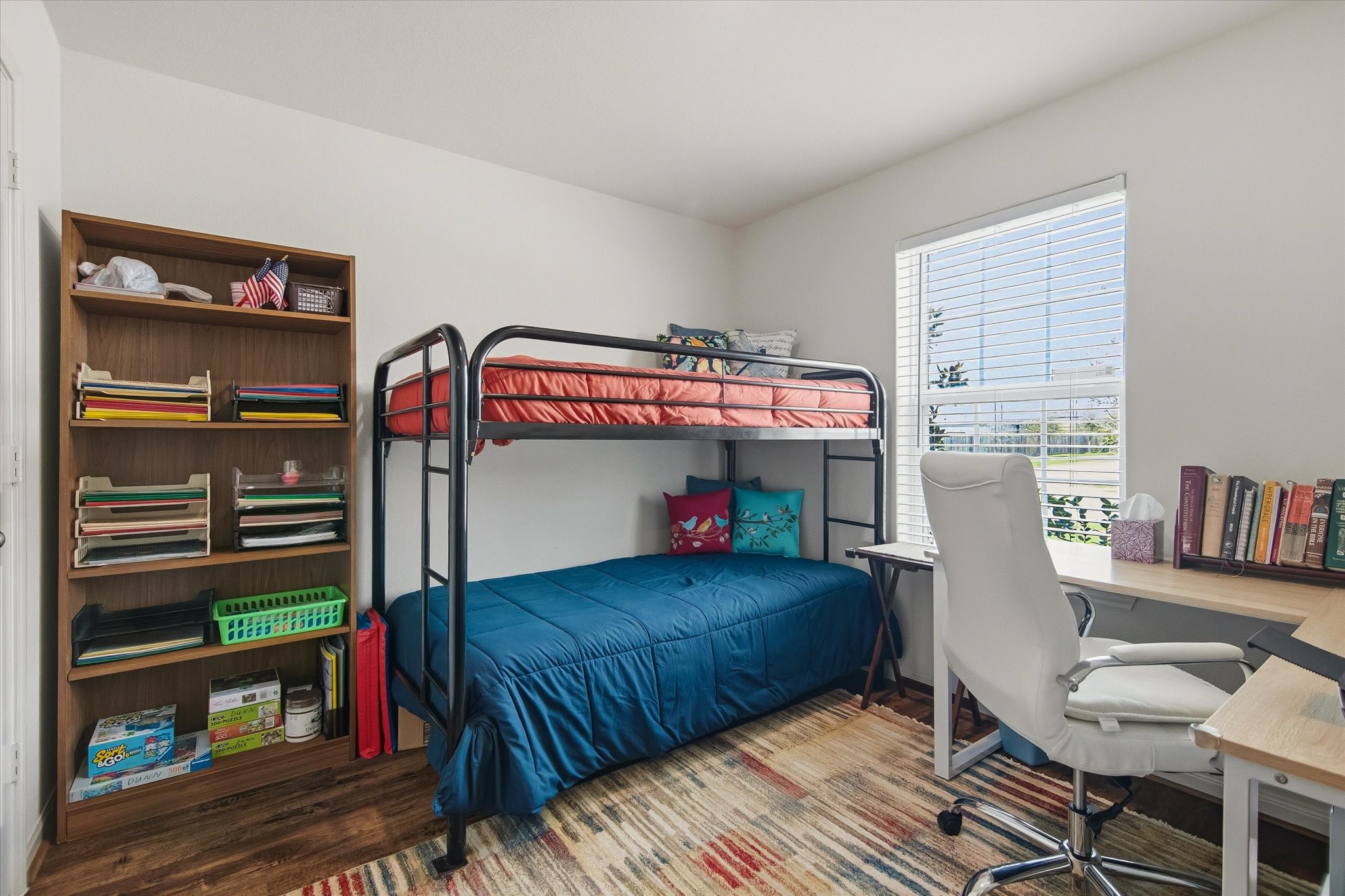 1306 Paradise Found Drive Rosharon, TX 77583 - Photo 4 of 36 a bedroom with furniture and a bed