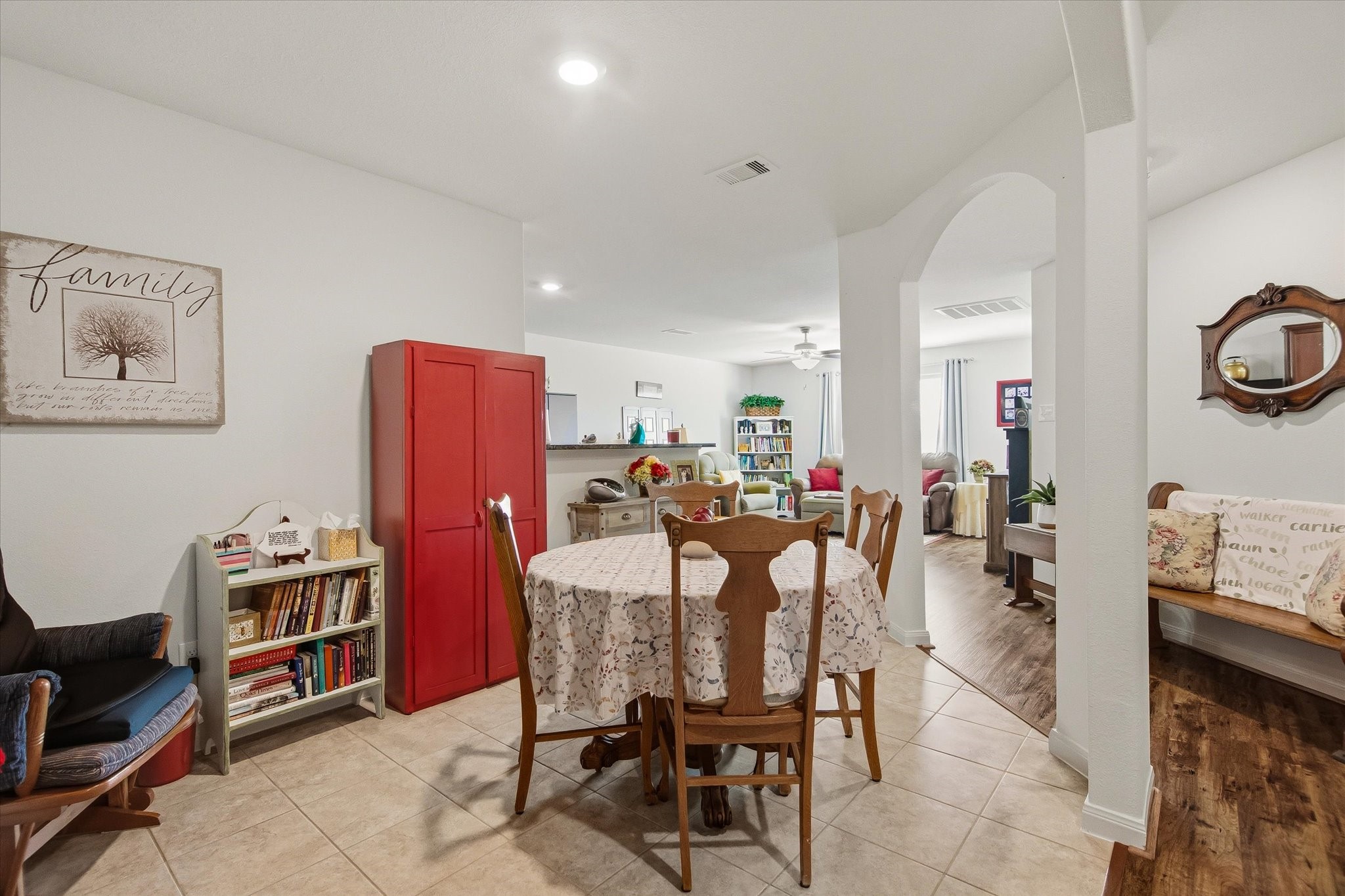 1306 Paradise Found Drive Rosharon, TX 77583 - Photo 10 of 36 a view of a dining room with furniture
