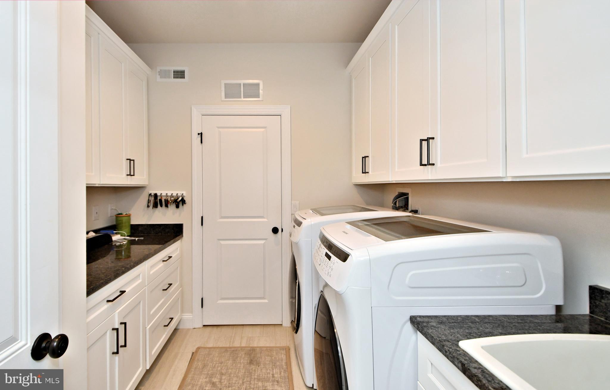 4849 Indigo Drive Doylestown, PA 18902 - Photo 20 of 58