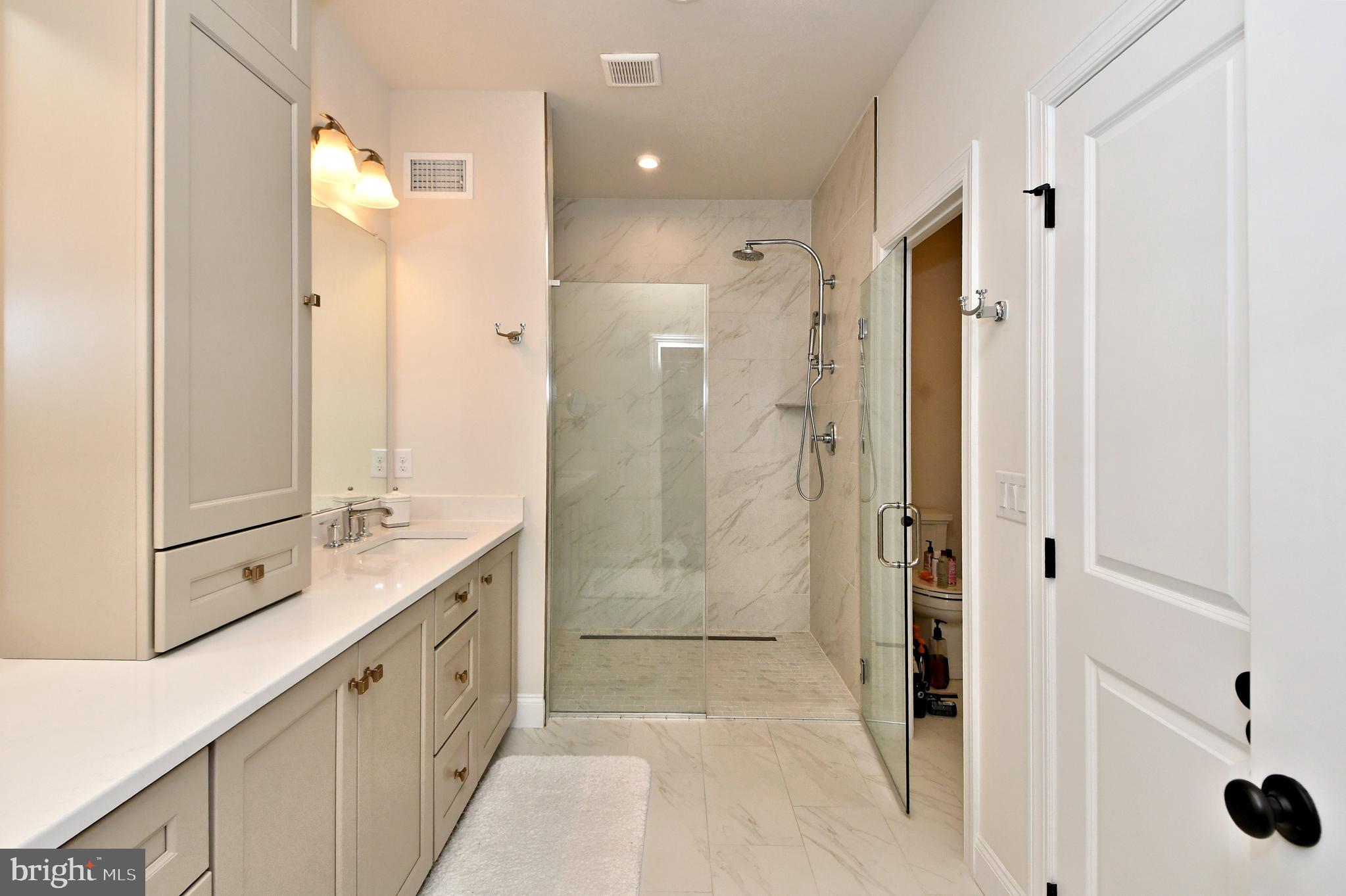 4849 Indigo Drive Doylestown, PA 18902 - Photo 27 of 58