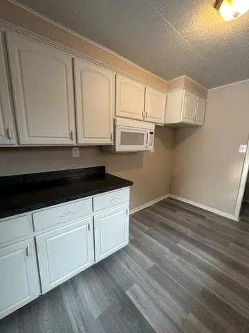 $175,000 | 5718 Fenton Street, Dearborn Heights, MI 48127