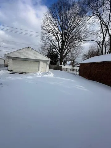 $175,000 | 5718 Fenton Street, Dearborn Heights, MI 48127