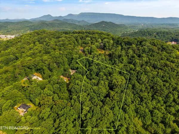 $59,995 | Country Mtn Road, Cosby, TN 37722