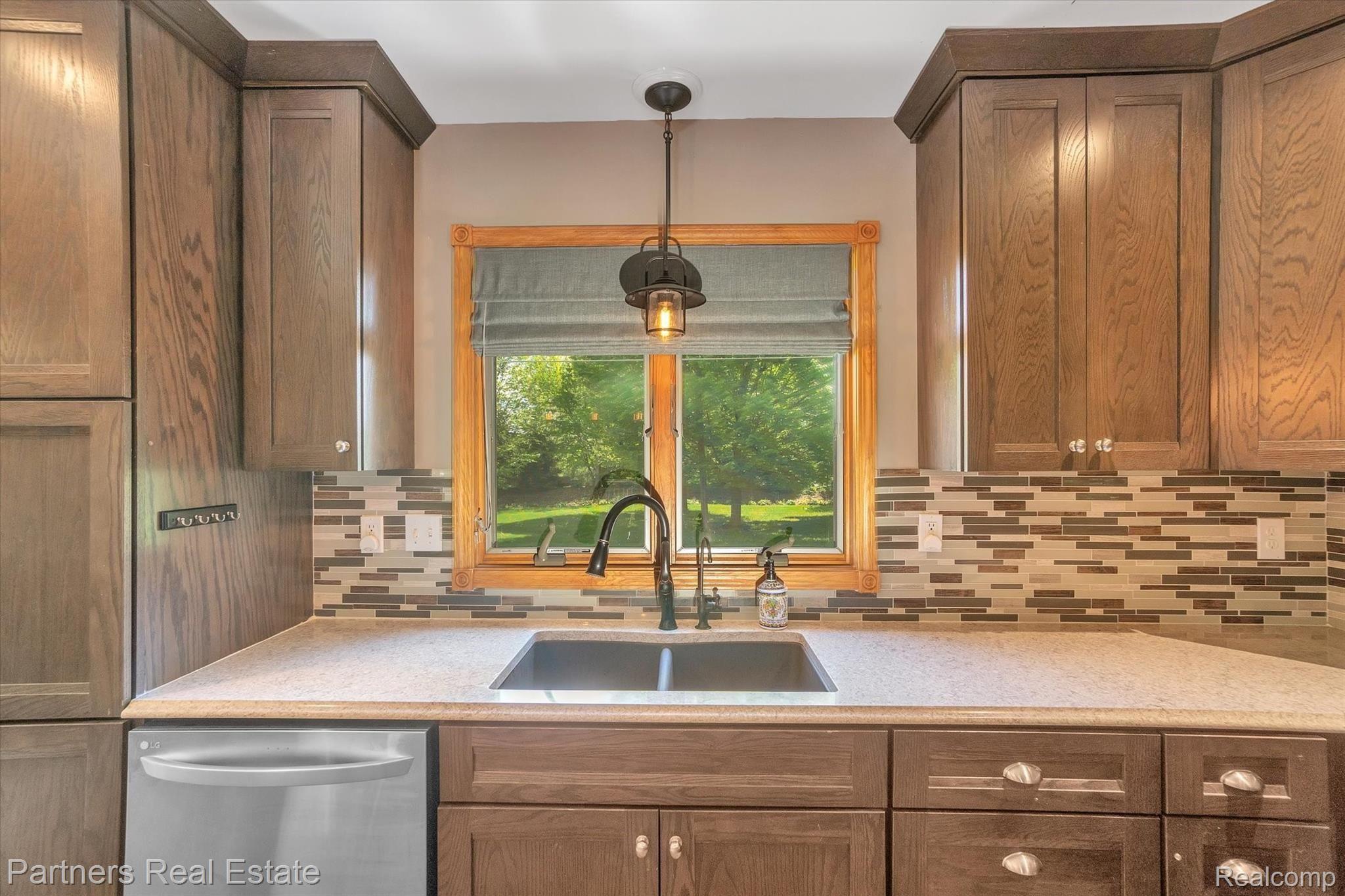 7529 Clyde Road Fenton, MI 48430 - Photo 13 of 51 13-7529-Clyde-Rd-WindowStill-Real-Estate-Photography-13.jpg