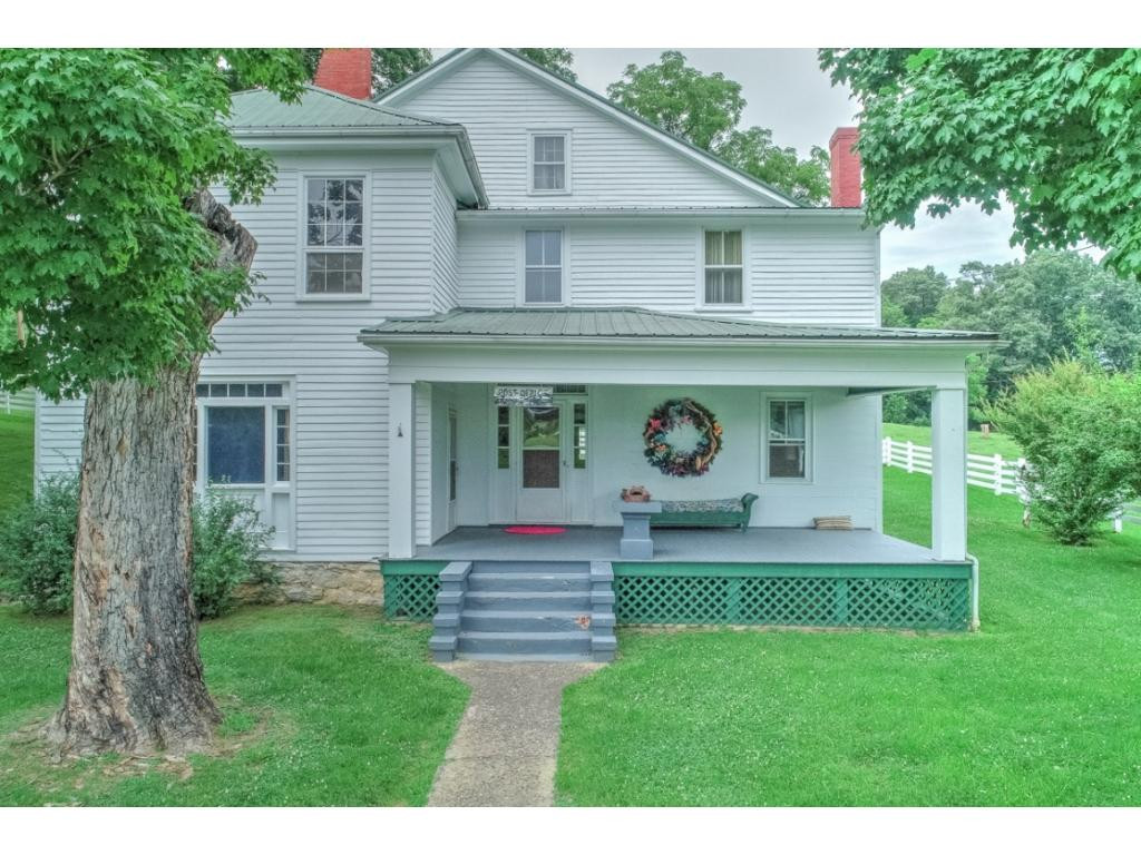 2540 Garrett Hill Road Greeneville, TN 37743 - Photo 1 of 36 Photo 1