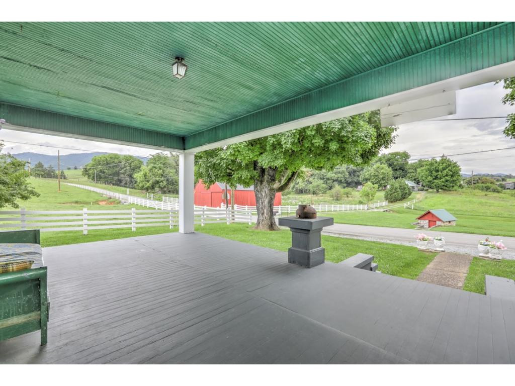 2540 Garrett Hill Road Greeneville, TN 37743 - Photo 11 of 36 Photo 11