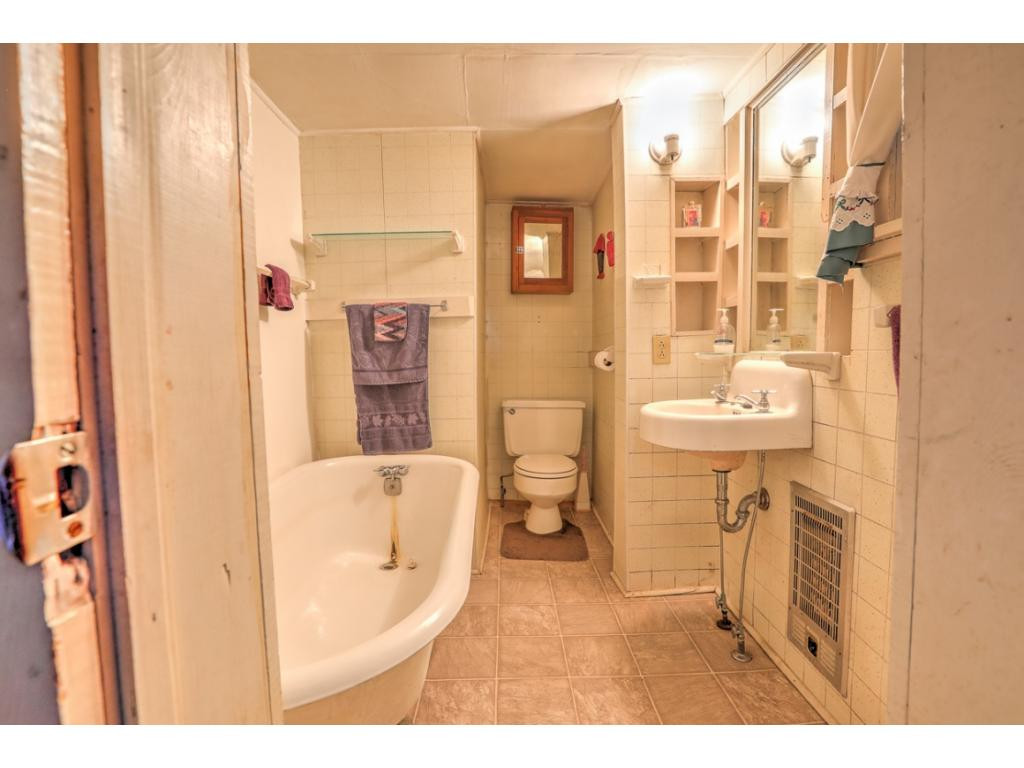 2540 Garrett Hill Road Greeneville, TN 37743 - Photo 18 of 36 Photo 18