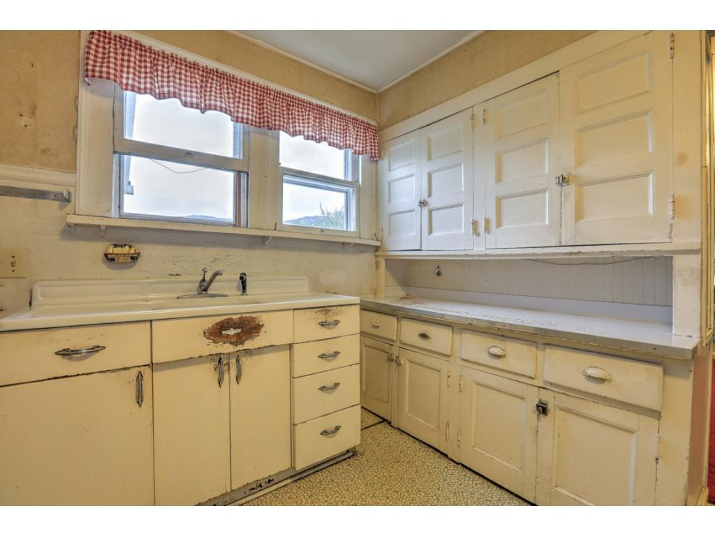 2540 Garrett Hill Road Greeneville, TN 37743 - Photo 21 of 36 Photo 21