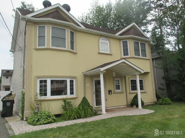 $3,900 | 14 New Dover Road, Iselin, NJ 08830
