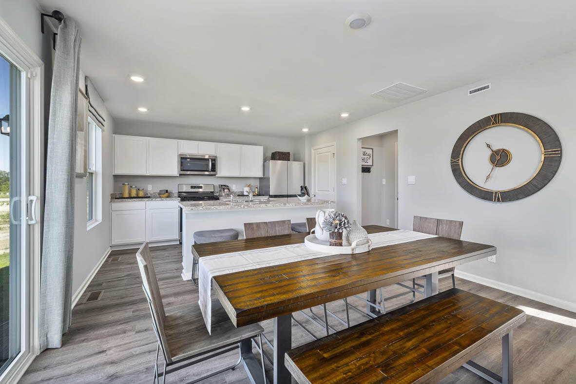 429 Bricker Street Hebron, IN 46341 - Photo 6 of 17 1182x788