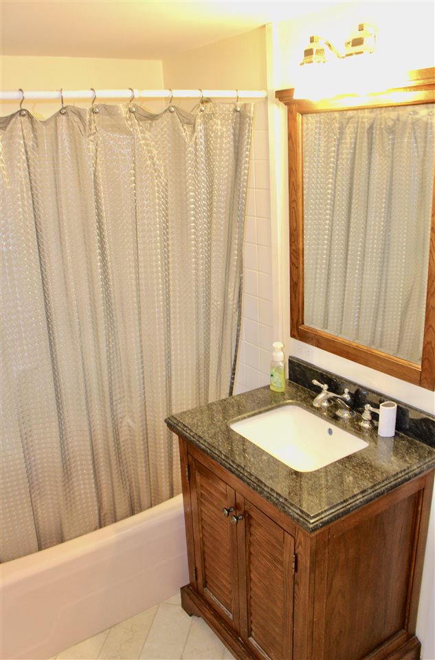 2 Des Roberts Road Newton, NH 03858 - Photo 22 of 23