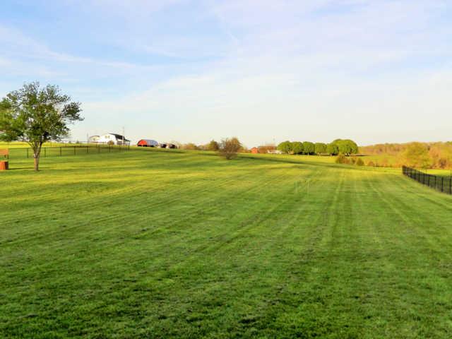 1458 Rock Church Road Dickson, TN 37055 - Photo 4 of 19 Gallery Image 4