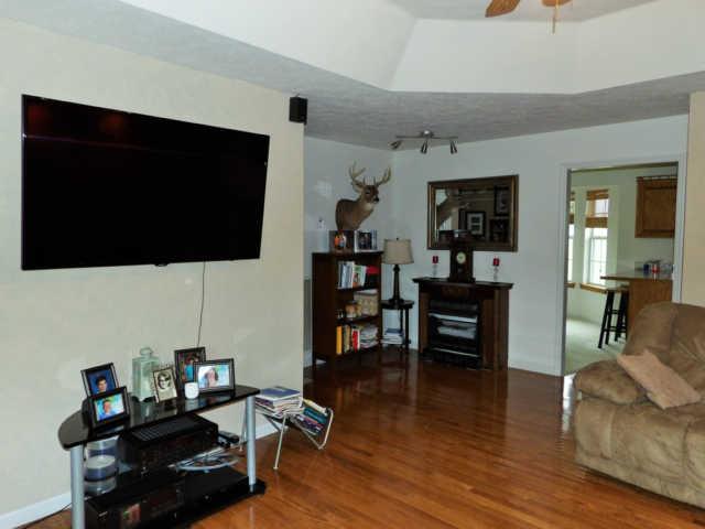 1458 Rock Church Road Dickson, TN 37055 - Photo 8 of 19 Gallery Image 8