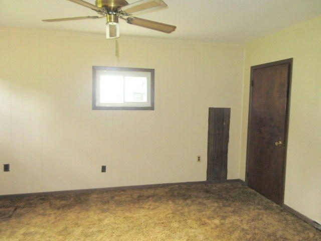 8101 Harmon Road Powell, TN 37849 - Photo 3 of 10 IMG_1596