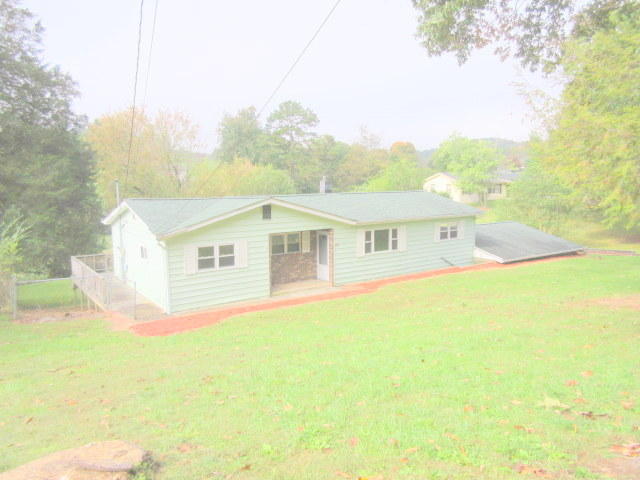 8101 Harmon Road Powell, TN 37849 - Photo 6 of 10 IMG_1591.JPG