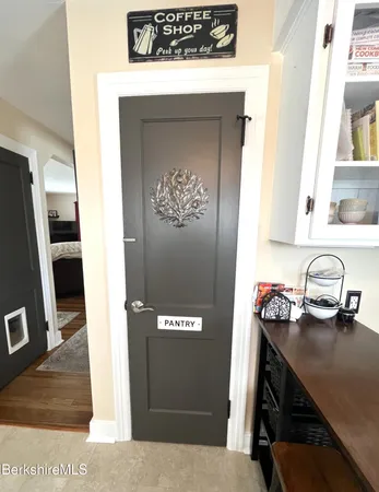 $320,000 | 10 Huron Street, Pittsfield, MA 01201