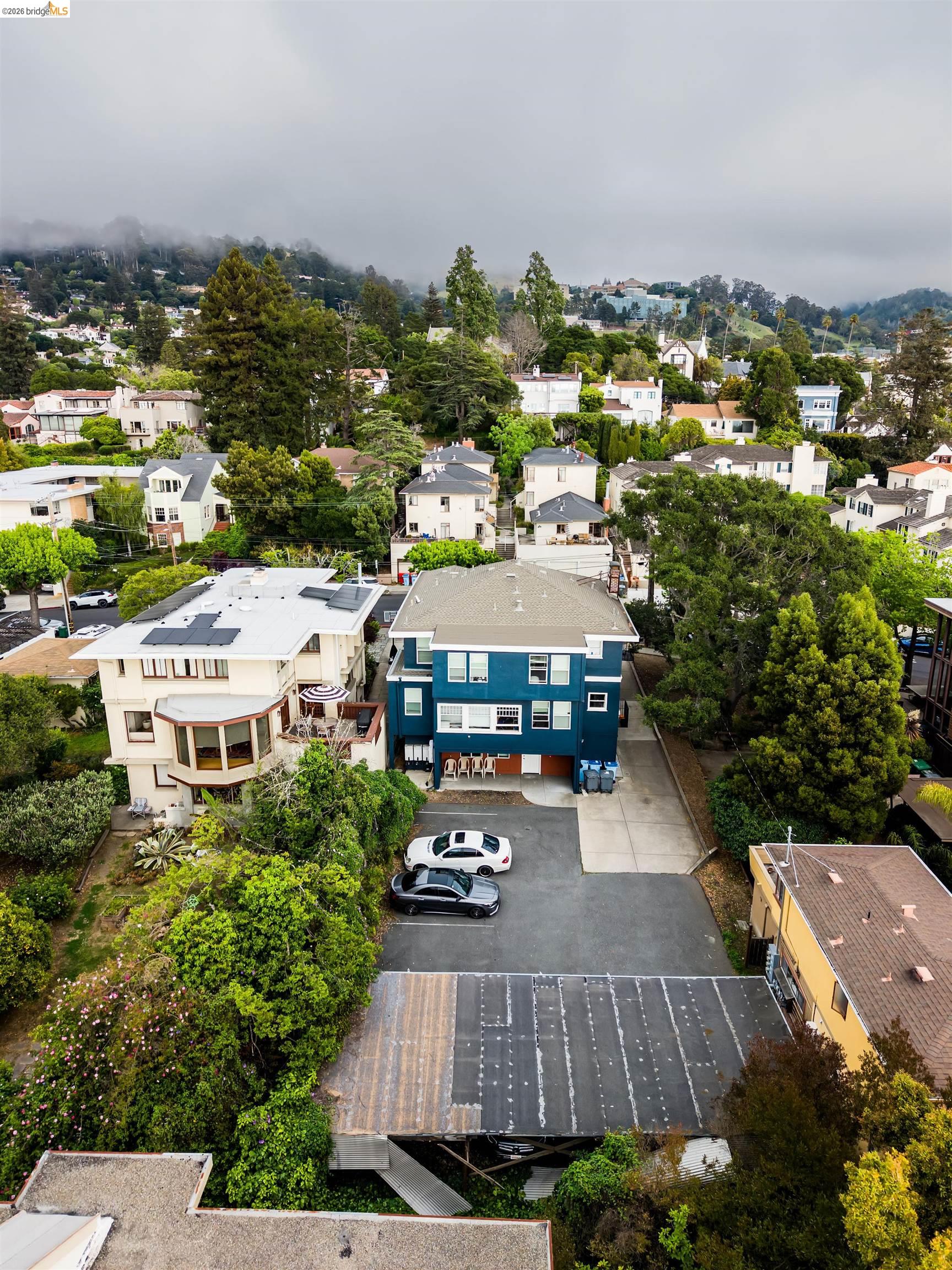 1734 Spruce Street Berkeley, CA 94709 - Photo 6 of 8 a view of a city