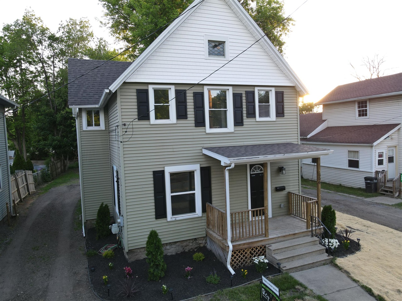 556 Cooper Street Jackson, MI 49201 - Photo 1 of 17