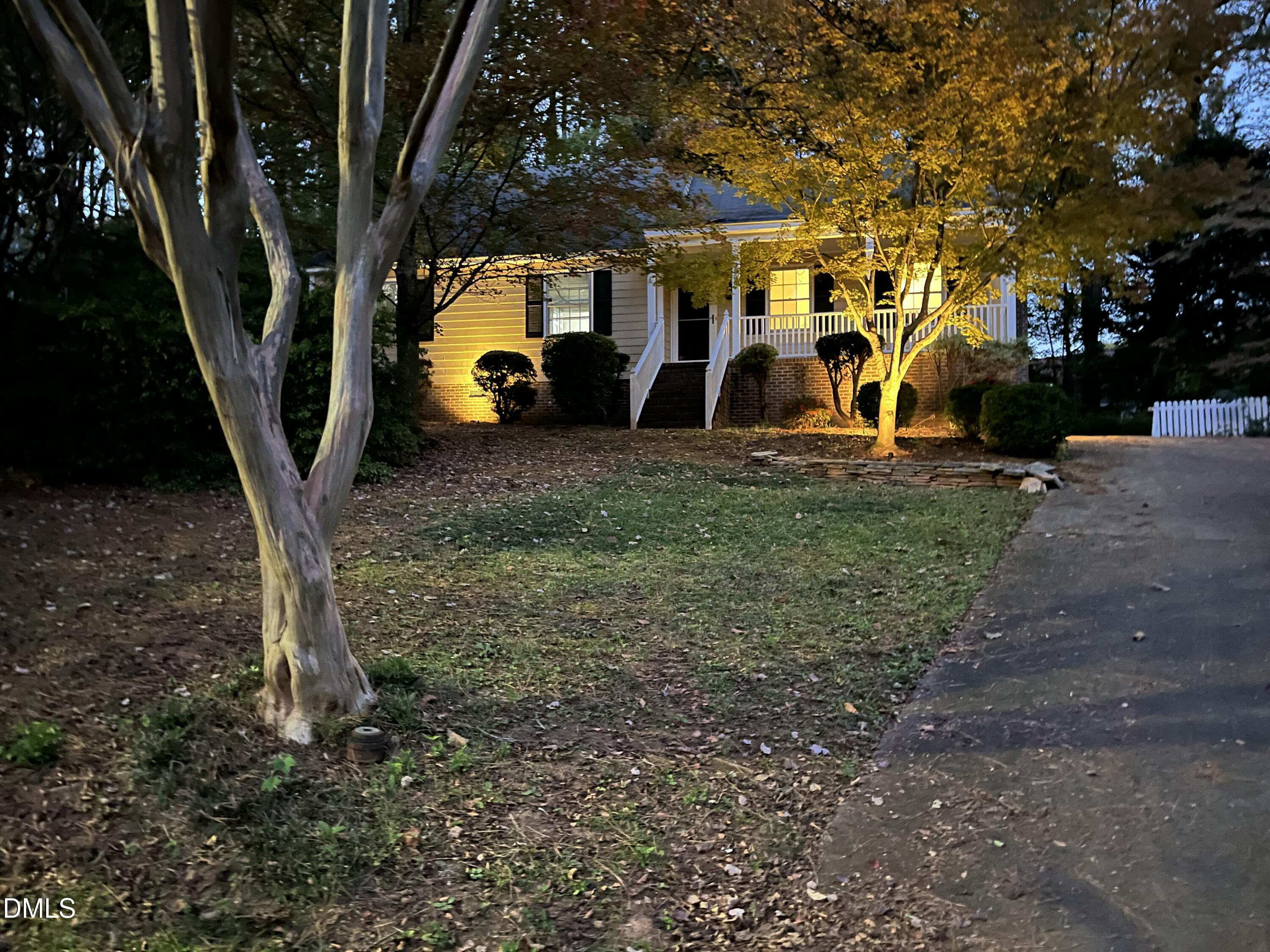 5804 Heatherbrook Circle Raleigh, NC 27612 - Photo 28 of 32 IMG_3502