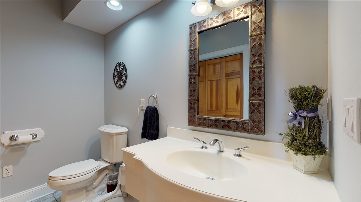 84 Dunns Corner Road Westerly, RI 02891 - Photo 12 of 33