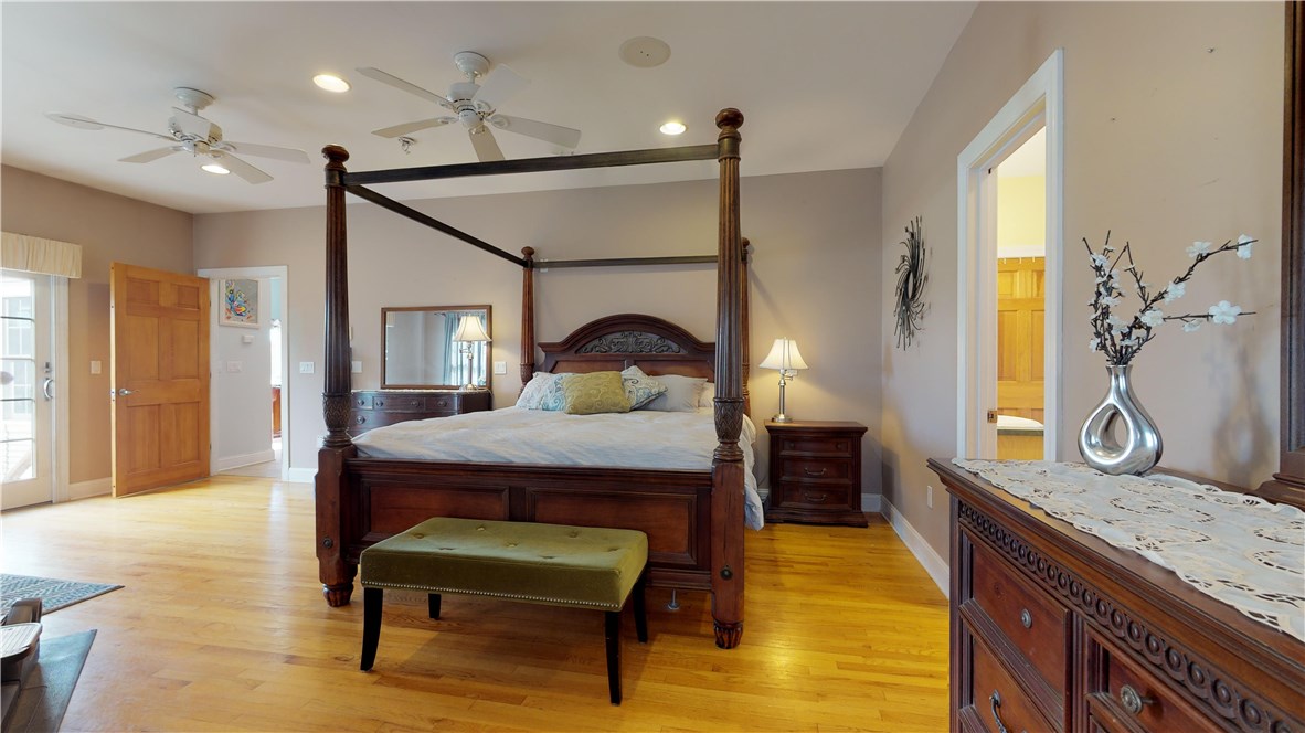 84 Dunns Corner Road Westerly, RI 02891 - Photo 13 of 33