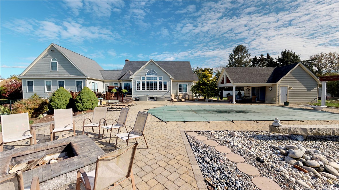 84 Dunns Corner Road Westerly, RI 02891 - Photo 29 of 33