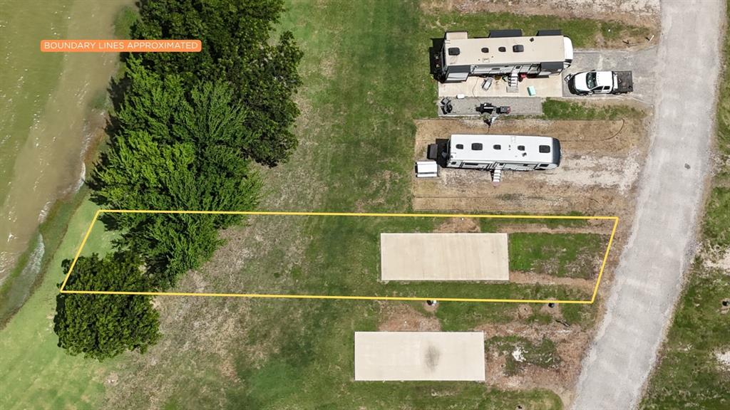 5136 Peninsula Road Kerens, TX 75144 - Photo 14 of 40 Overhead view with lot boundaries highlighted.