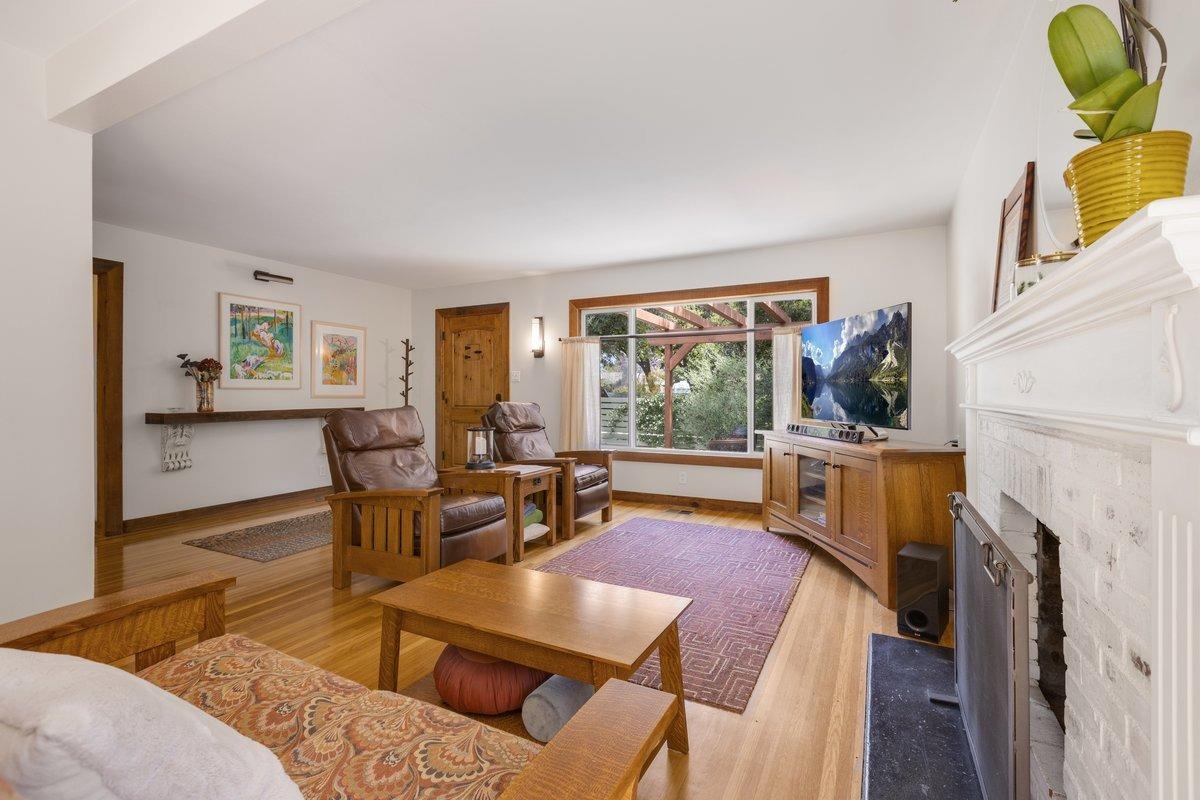 2267 Burnham Road Ojai, CA 93023 - Photo 9 of 47 Gallery Image 9