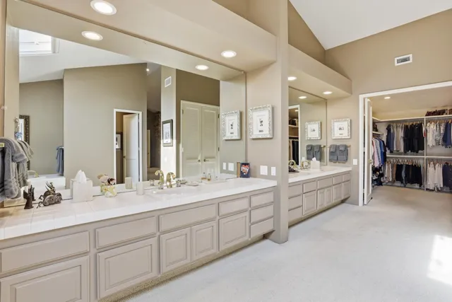 $1,450,000 | 11575 Splitrock Court, Gold River, CA 95670