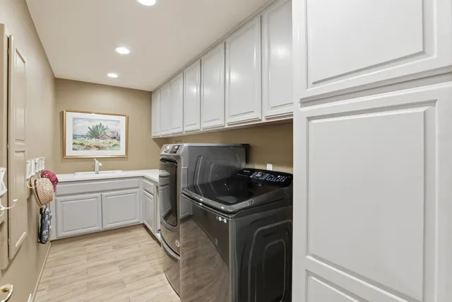 $1,450,000 | 11575 Splitrock Court, Gold River, CA 95670