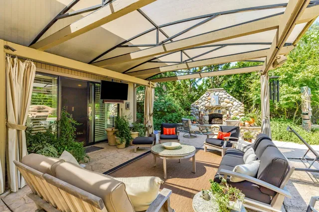 $1,450,000 | 11575 Splitrock Court, Gold River, CA 95670