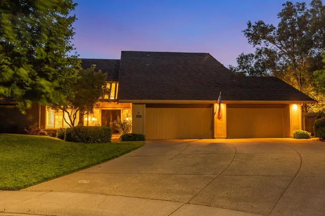 $1,450,000 | 11575 Splitrock Court, Gold River, CA 95670