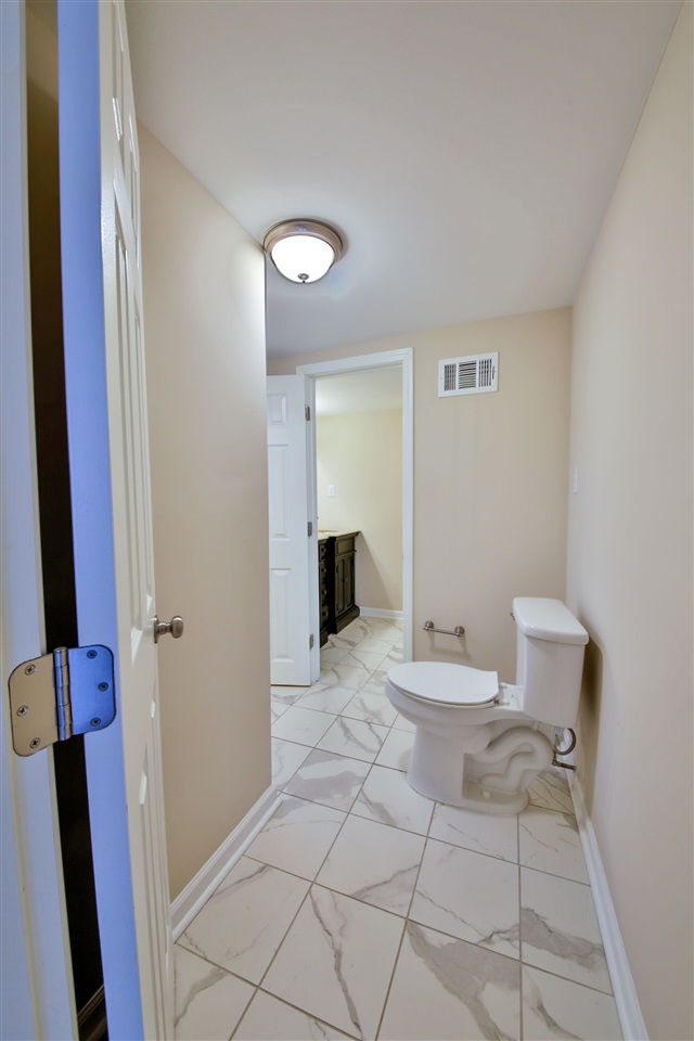 5478 Mesquite Road Memphis, TN 38120 - Photo 11 of 16 Gallery Image 11