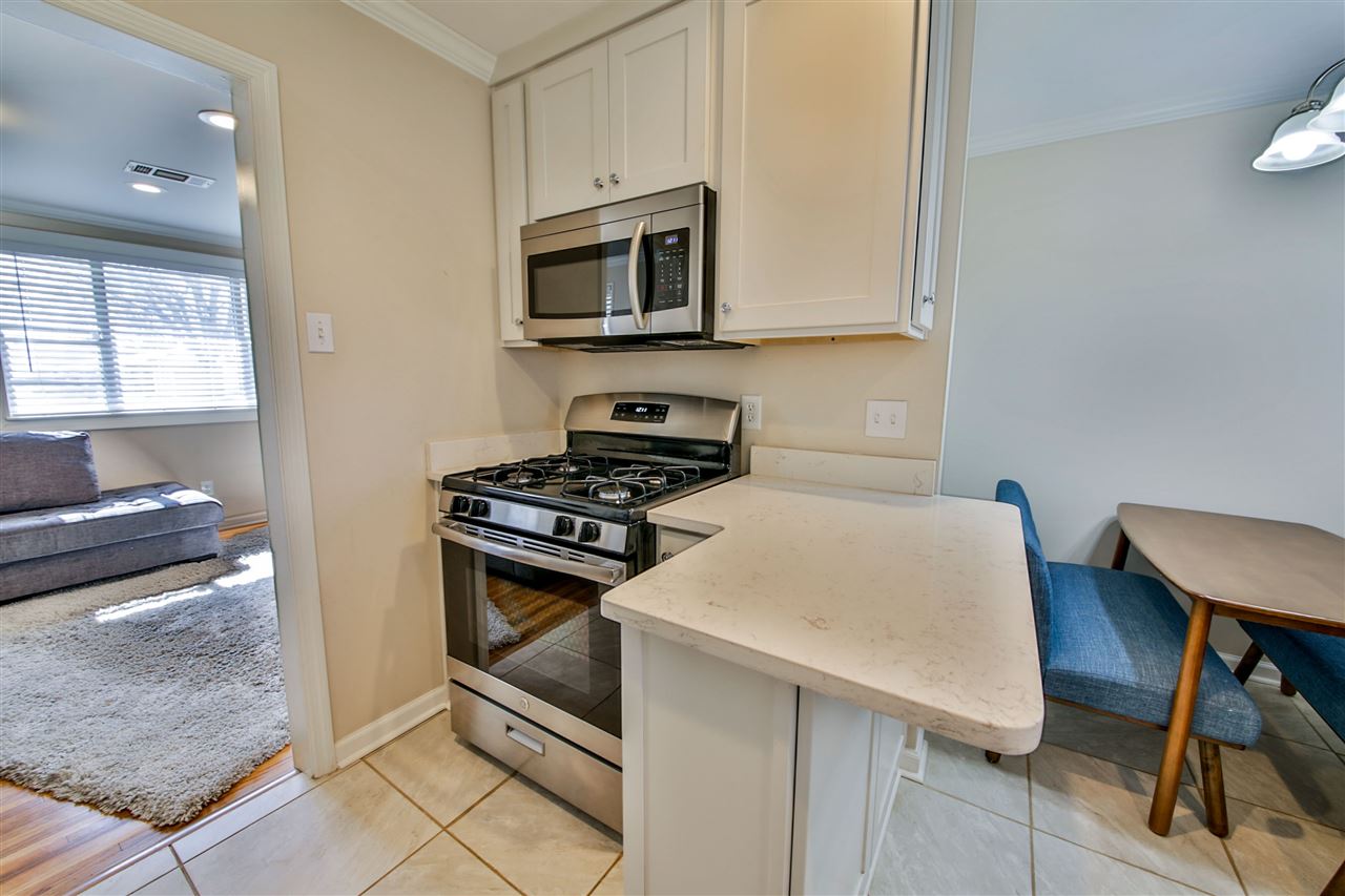 5478 Mesquite Road Memphis, TN 38120 - Photo 5 of 16 Gallery Image 5