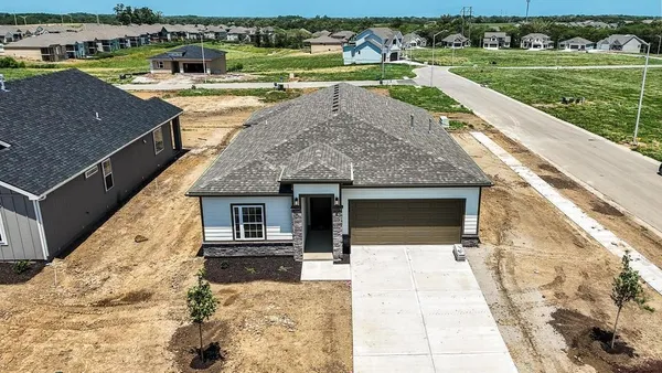 $379,020 | 32727 West 176th Terrace, Gardner, KS 66030