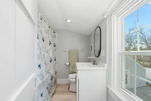 $4,500 | 32 Woodside Avenue, Wareham, MA 02532