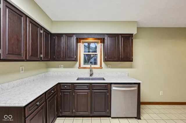 $374,900 | 6251 Crystal Springs Drive, Avon, IN 46123