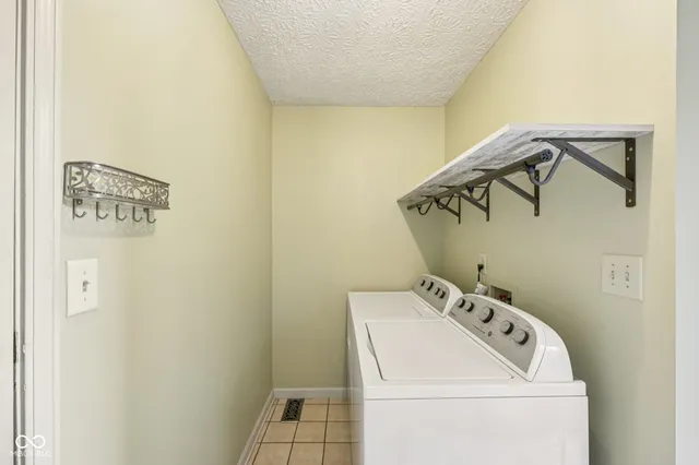 $374,900 | 6251 Crystal Springs Drive, Avon, IN 46123