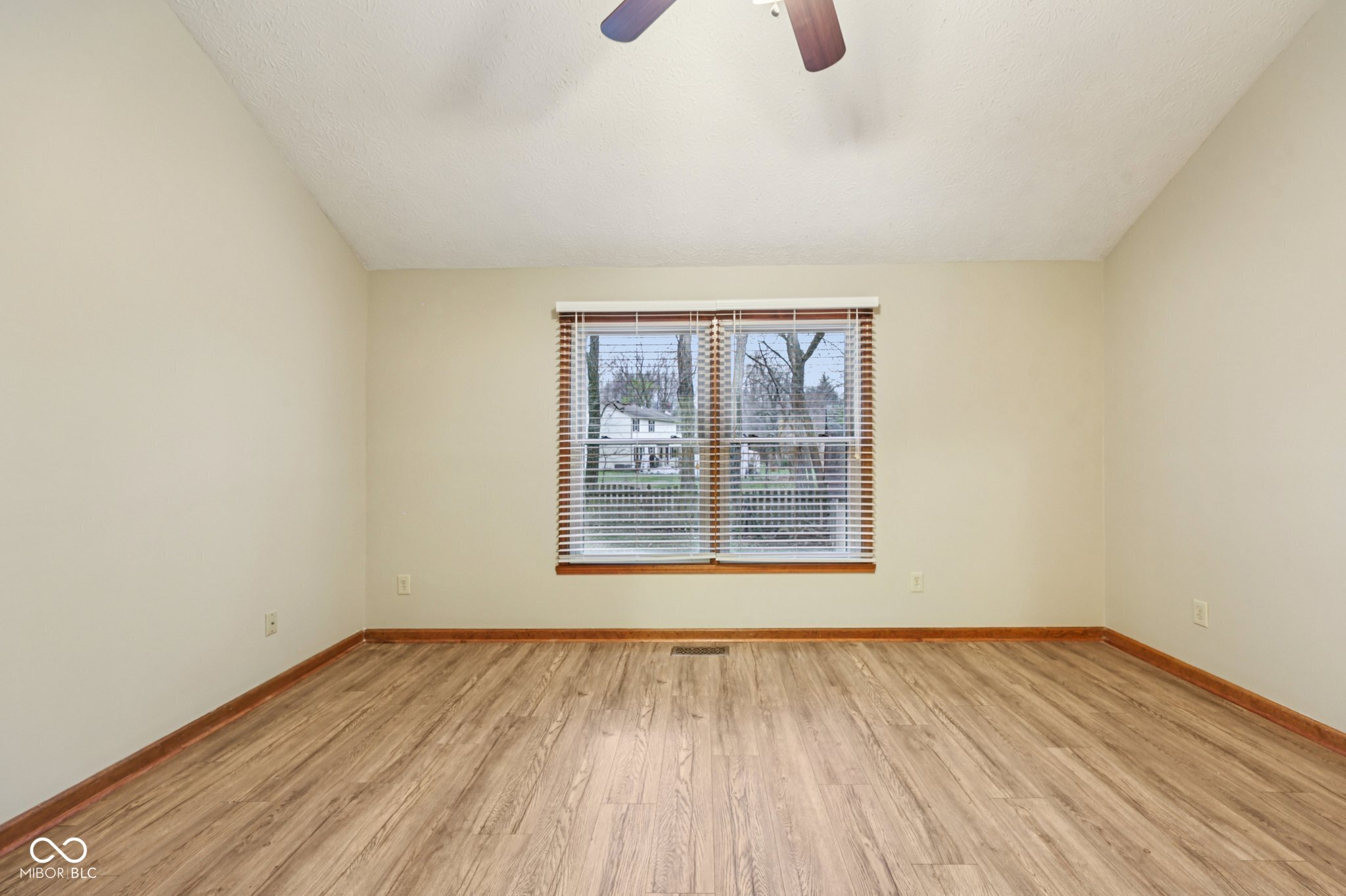 6251 Crystal Springs Drive Avon, IN 46123 - Photo 38 of 67