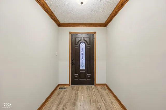 $374,900 | 6251 Crystal Springs Drive, Avon, IN 46123